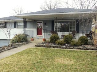 2848 Fairhill Dr, Cincinnati, OH 45239