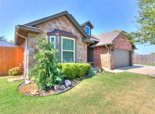 3409 Morgan Creek Rd, Yukon, OK 73099