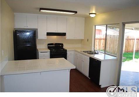 3rd image of 8696 Gold Coast Dr