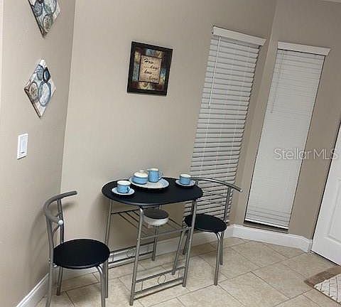 4th image of 2957 Marshfield Ct #2