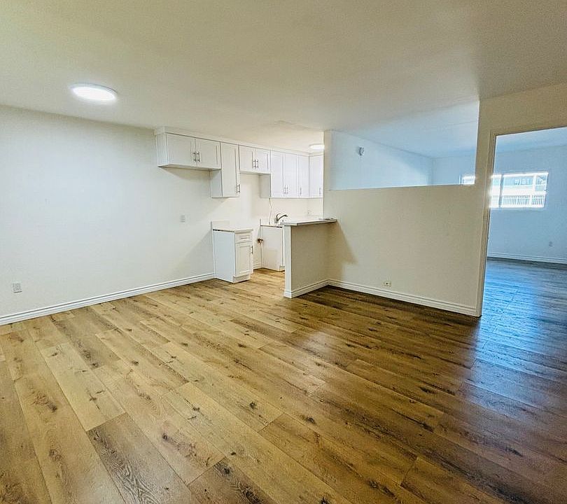 1st image of 10635 Sherman Grove Ave APT 7