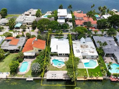1757 Daytonia Rd, Miami Beach, FL, 33141