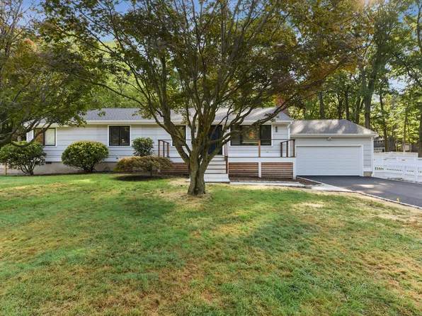 103 Arden Road, Trumbull, CT 06611