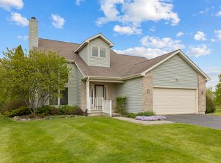 17717 Springbrook Cir, Union, IL 60180