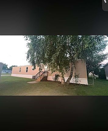 3rd image of 2763 Roy Dr