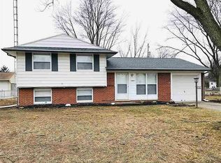 7487 Westchester St, Lambertville, MI 48144