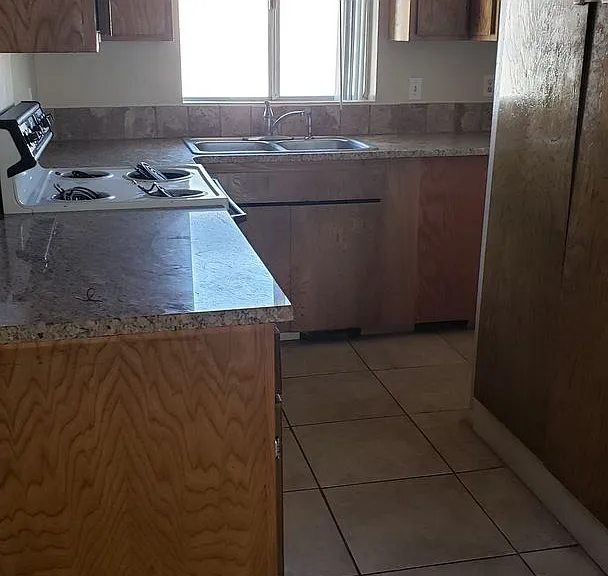 2470 Cutter Ln — Photo 8