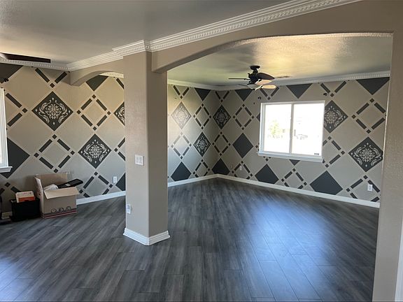 5th image of 43244 Yaffa St