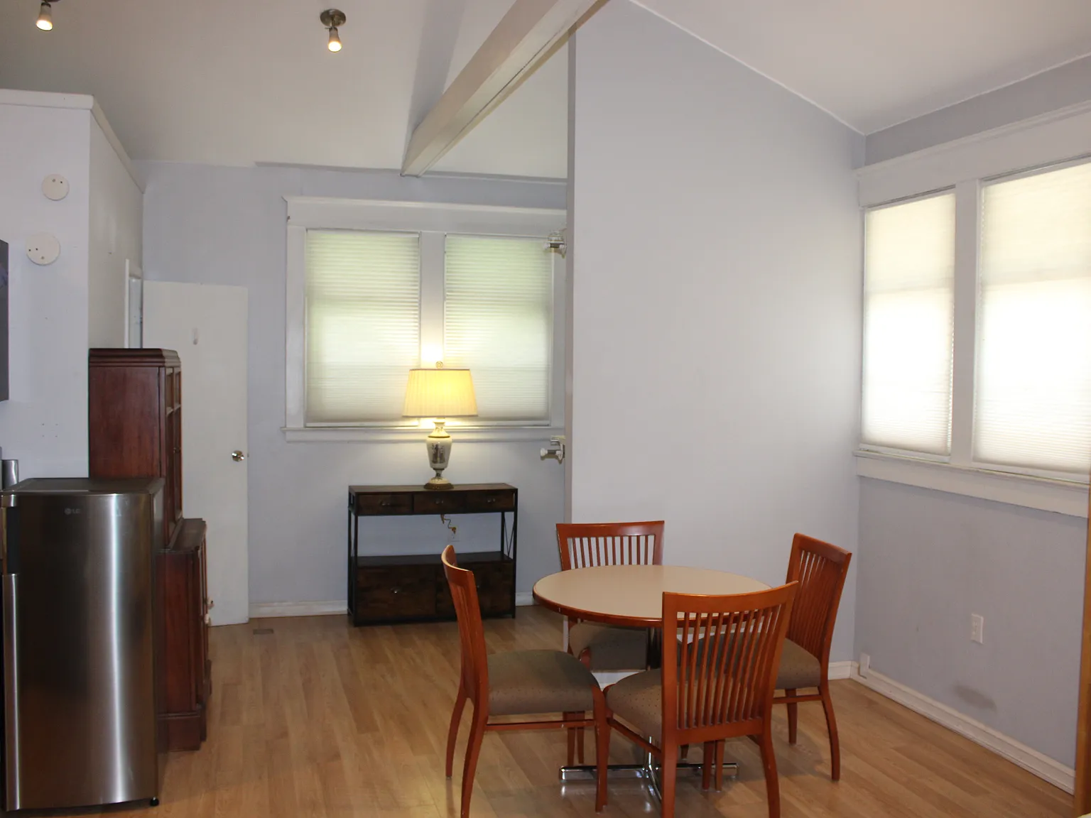 Studio, 500 sqft, $1,300 — Photo 3