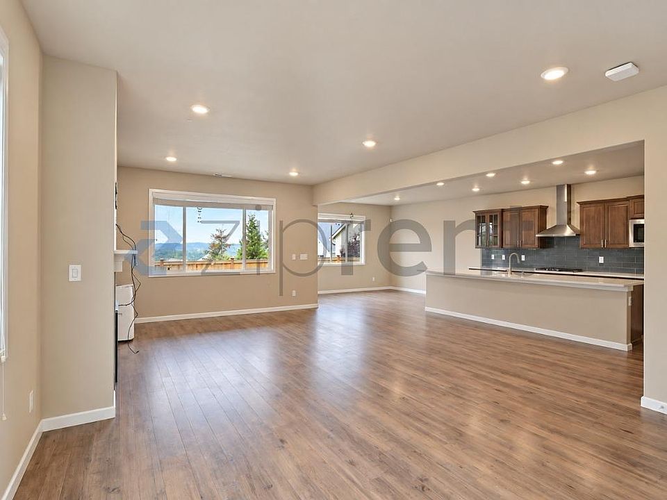 1st image of 4420 235th Pl SE