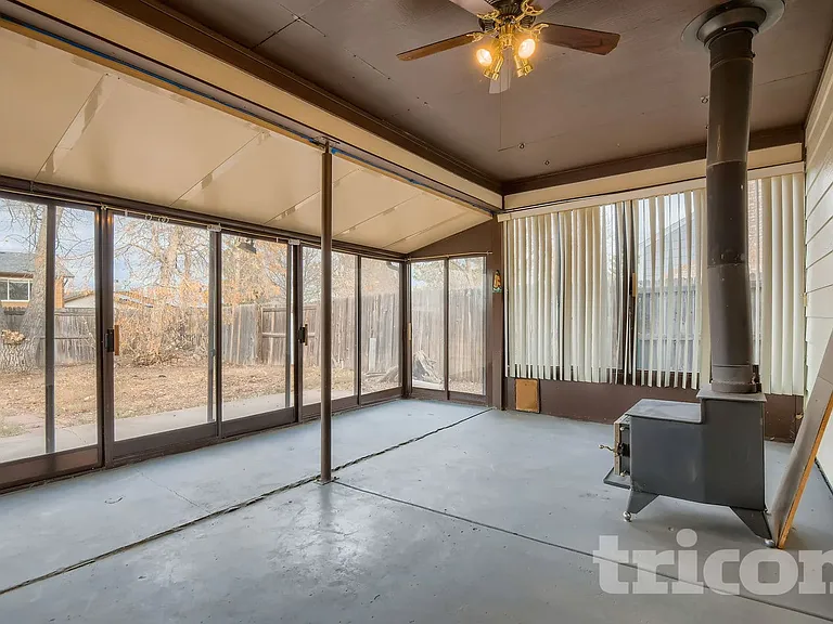 18373 E Arkansas Ave — Photo 15