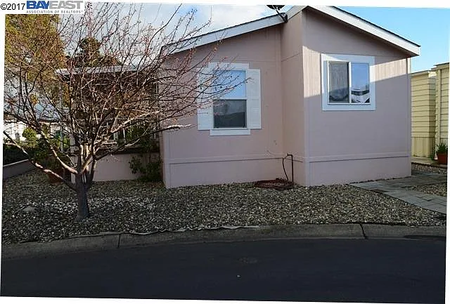 444 Samoa Cir photo 1