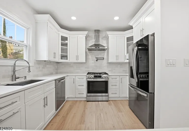 40 Edgewood Rd — Photo 5