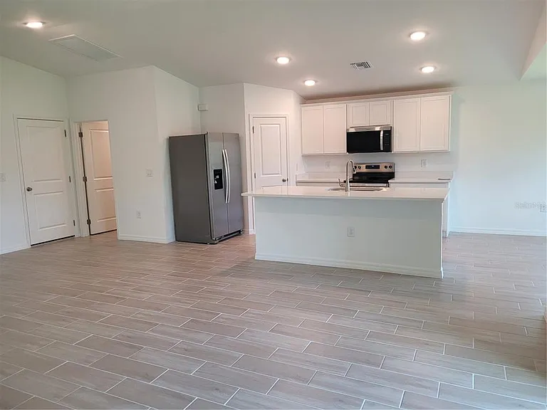 11383 Baggot Ave — Photo 5