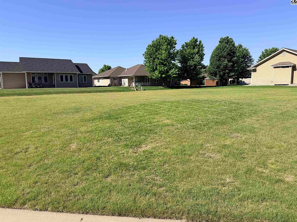 1st image of 0 Heritage Dr