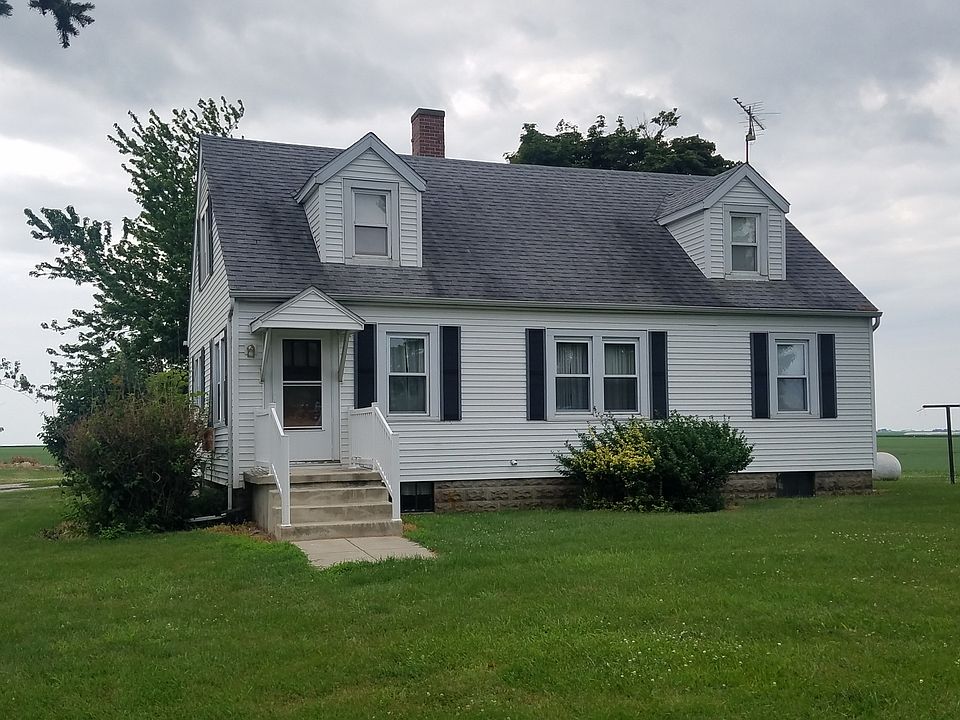1st image of 2049 County Road 2100 N