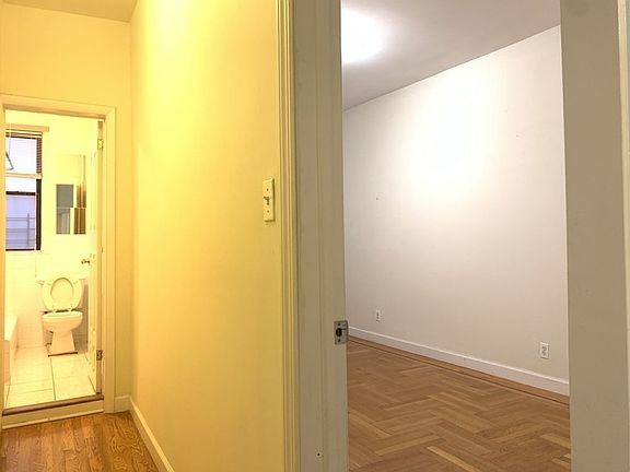 5th image of 8615 Fort Hamilton Pkwy APT B4