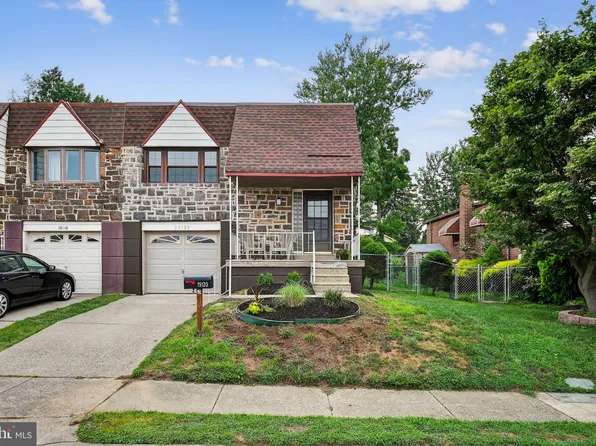 15120 Ina Dr, Philadelphia, PA 19116