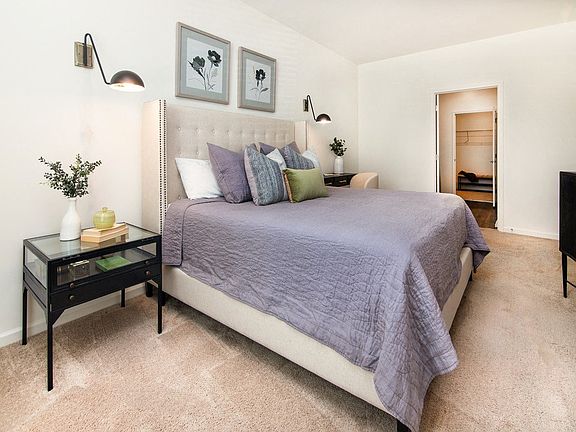 5th image of 321 E Park Rd #317-110
