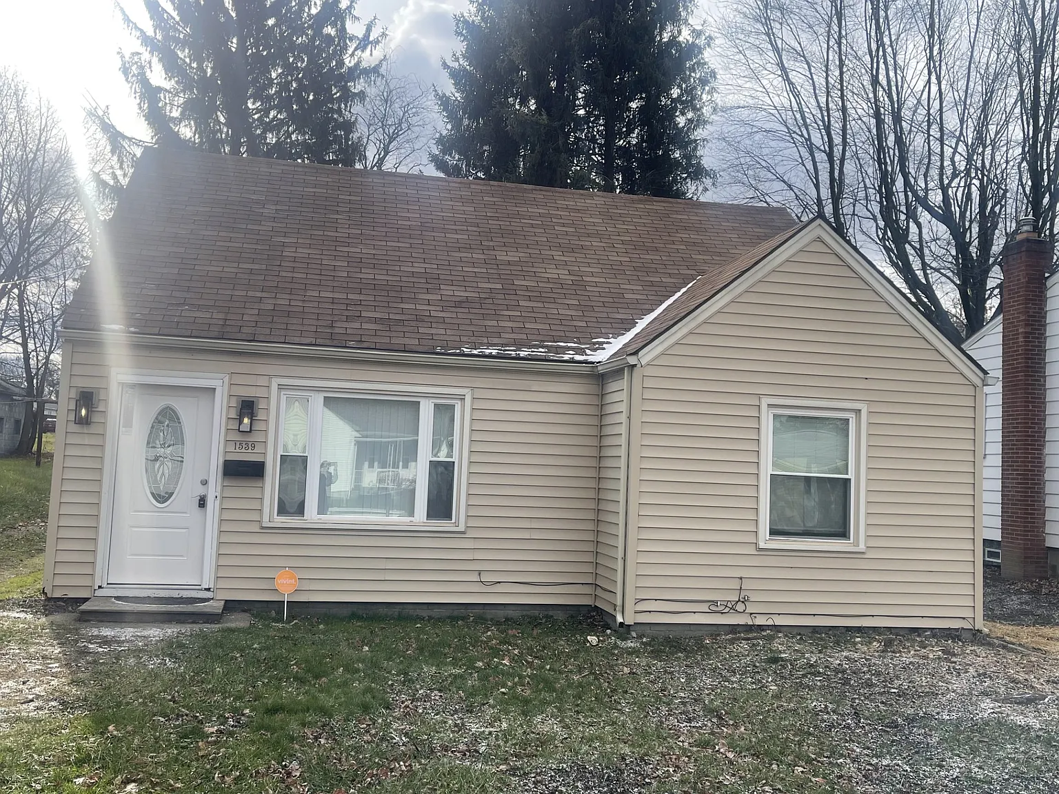 1539 Wakefield Ave photo 1