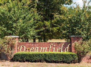 1323 Dreamfield Dr #32, Soddy Daisy, TN 37379