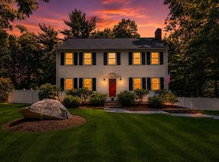 19 Short St, Franklin, MA 02038