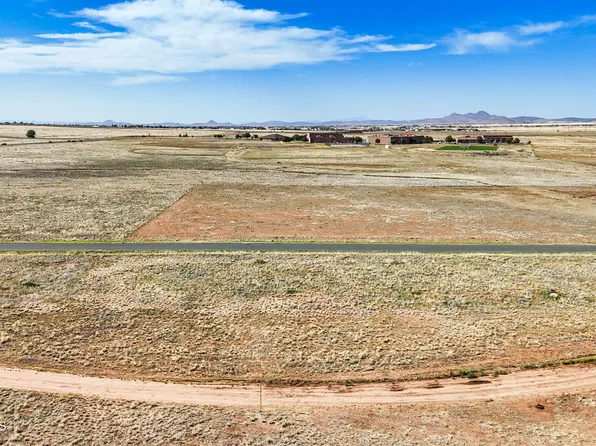 8485 E Roundup Dr, Prescott Valley, AZ 86314
