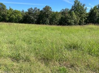 200 Dale Ridge Ln, Lexington, NC 27292