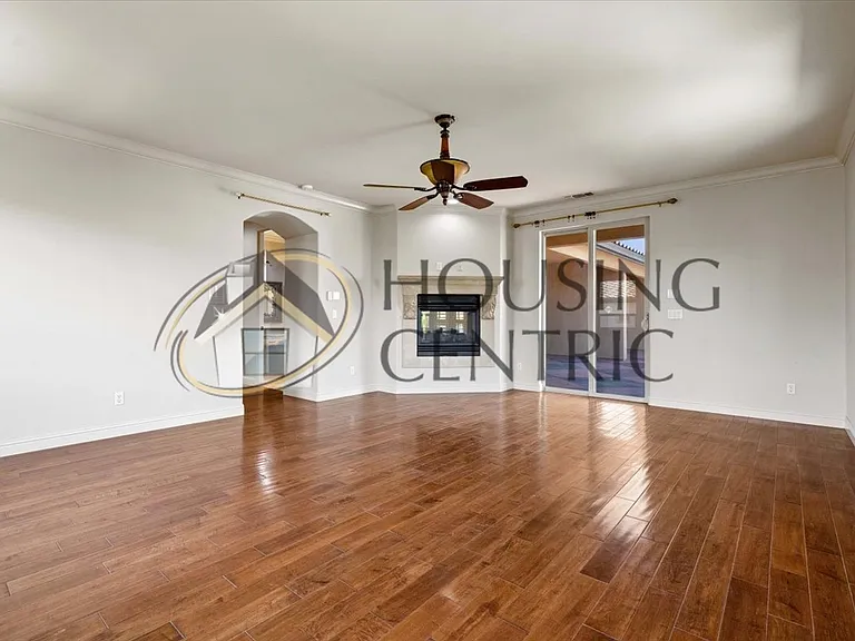 676 Glen Mady Way — Photo 54