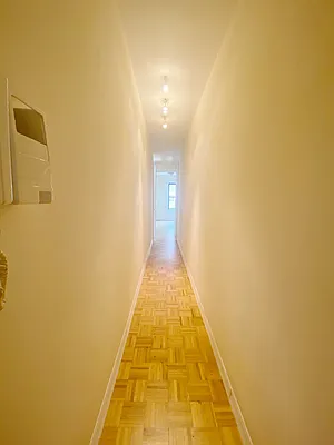 Rented by City Connections Realty | media 18