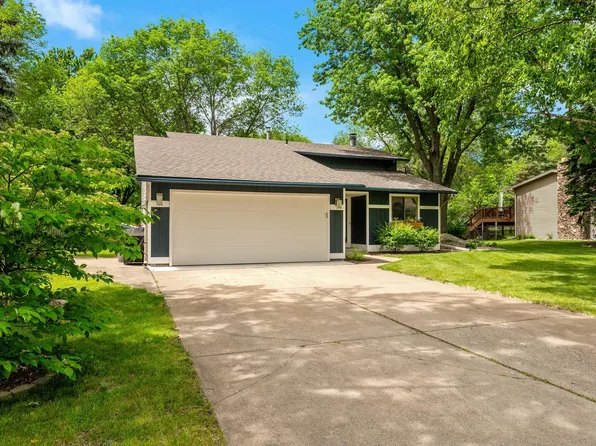4405 Jonquil Ln N, Plymouth, MN 55442