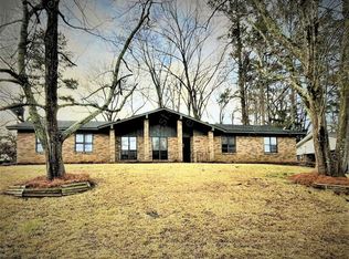 1512 Arlington St, Clinton, MS 39056