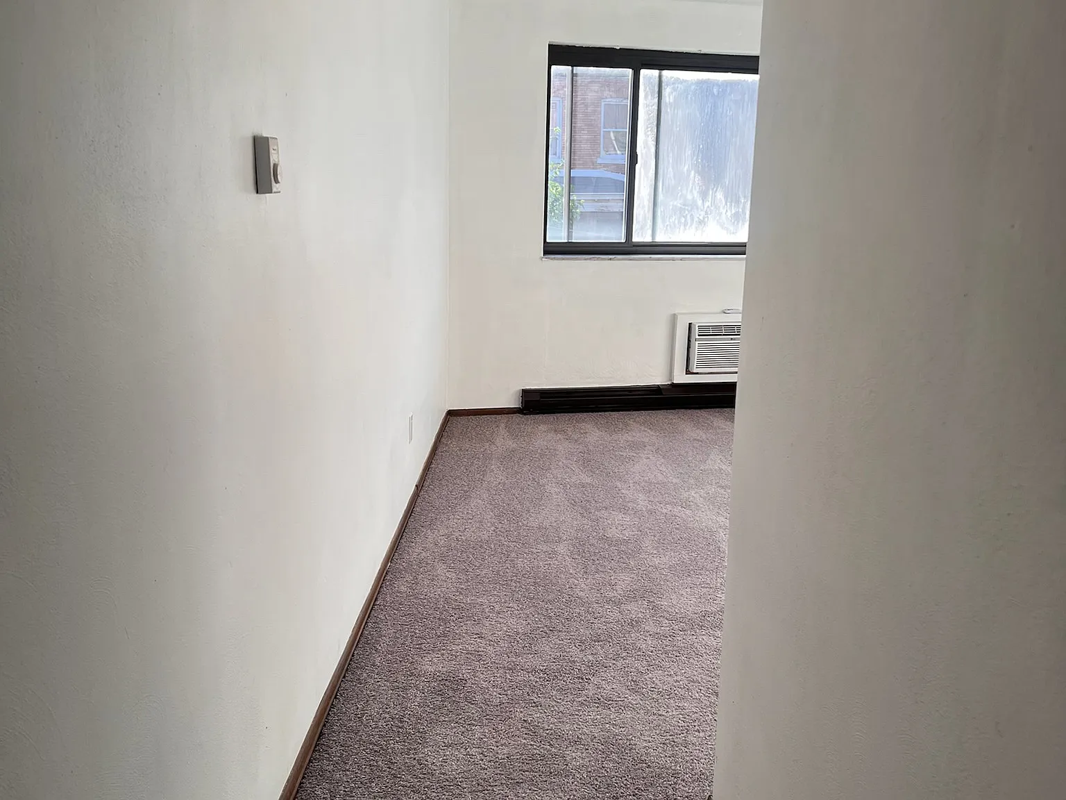 1 bed, $1,100 — Photo 2