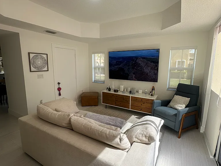 15240 SW 31st St — Photo 33