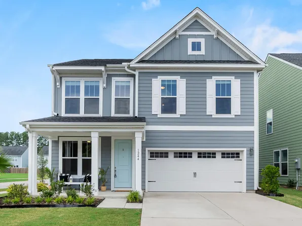 1244 Homecoming Blvd, Ravenel, SC 29470