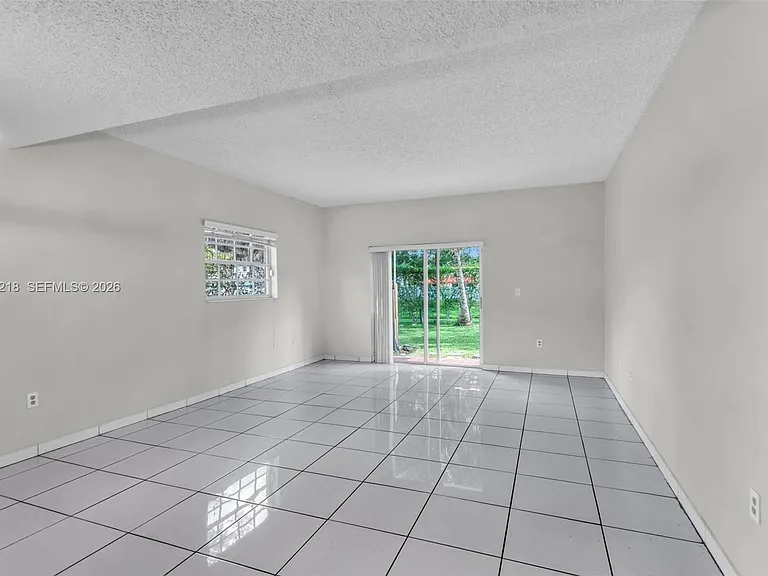 10018 Hammocks Blvd #105 — Photo 4