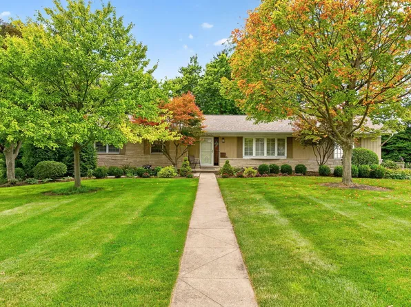 1121 Knowlton Rd, Bellefontaine, OH 43311