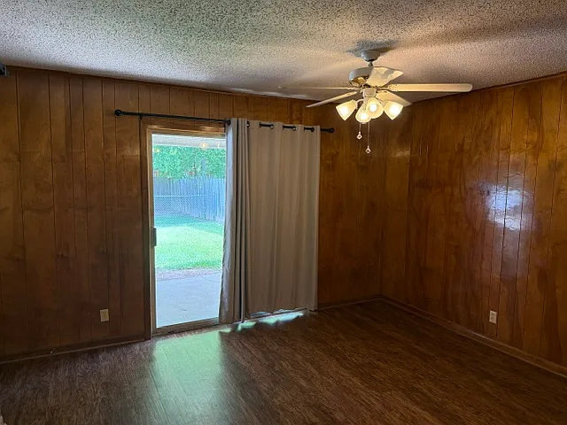 1445 W Fairmont St — Photo 5