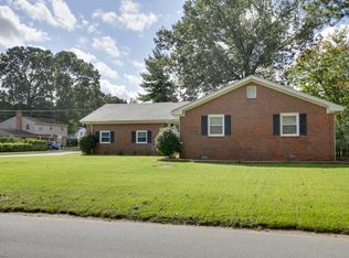 5511 Stewart Dr, Virginia Beach, VA 23464