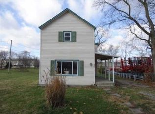215 Smiley Ave, Rushville, IN 46173