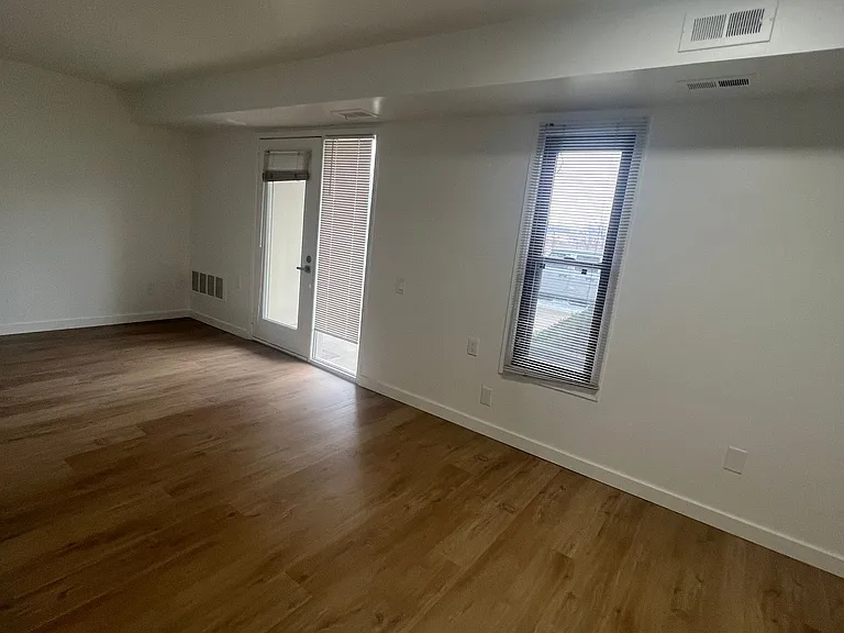 30535 W 14 Mile Rd — Photo 14