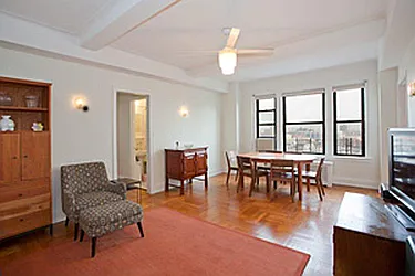 Sold by Avenue Sotheby's International Realty