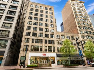 20 N State St APT 1013, Chicago, IL 60602