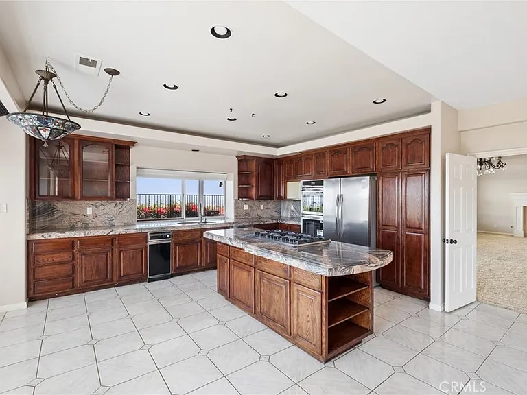 2504 N Courtland St — Photo 13
