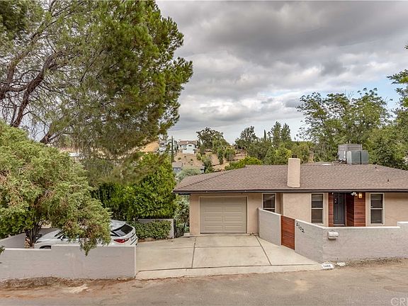 3rd image of 5102 Calatrana Dr