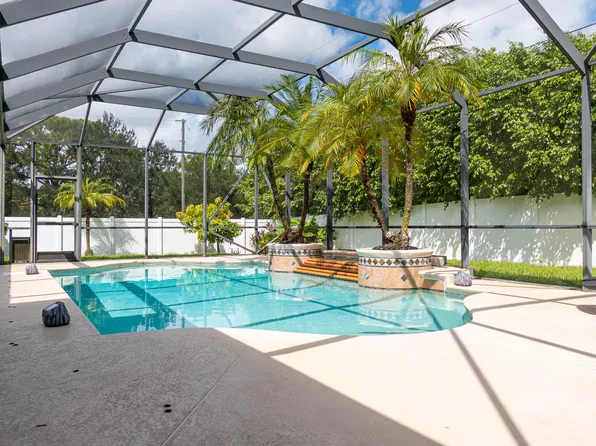 2443 SE Tracy Avenue, Port St Lucie, FL 34952