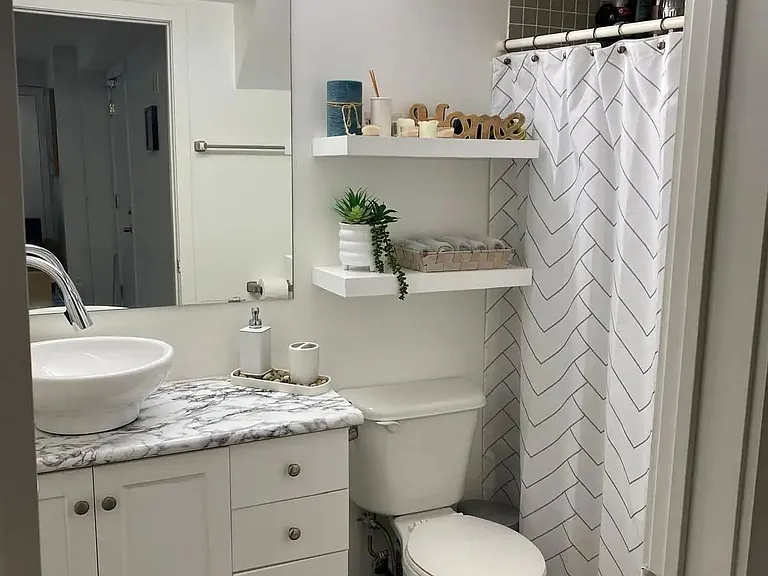 21 Earl St #202 — Photo 7