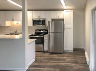15455 10th Ave SW APT 206, Seattle, WA 98166