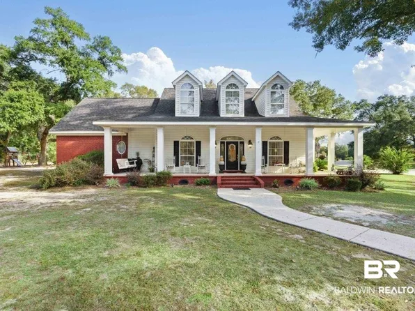494 Sara Oaks Dr, Saraland, AL 36571