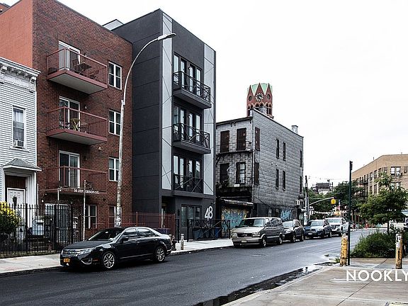 3rd image of 48 Jefferson St #2B